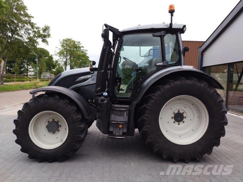 Valtra N174 V Traktori