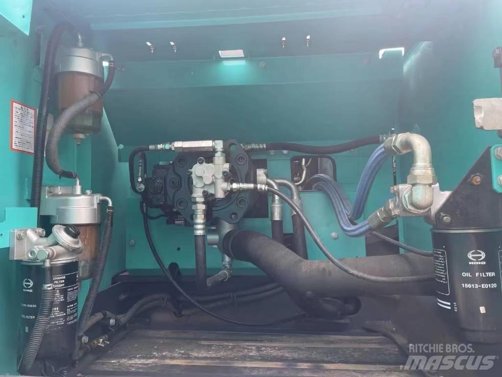 Kobelco 260 Bageri guseničari