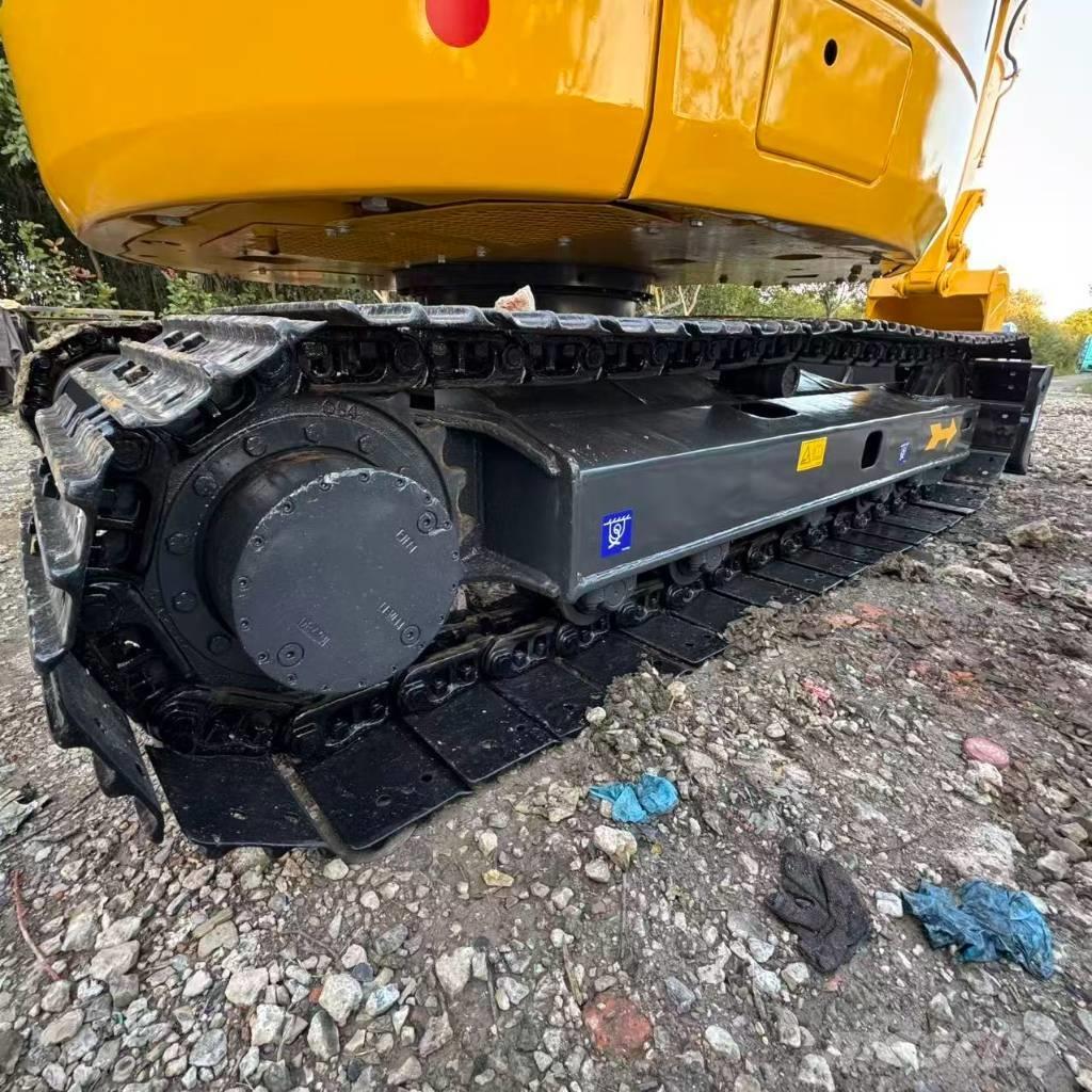 Komatsu PC 78 US Midi bageri 7t – 12t