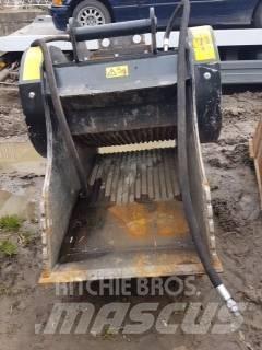 MB Crusher BF70.2 S4 Rovokopači