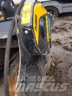 MB Crusher BF70.2 S4 Rovokopači