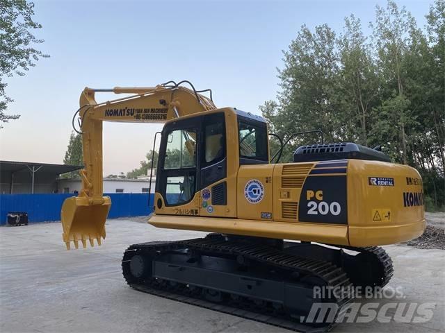 Komatsu PC200-8 Bageri guseničari