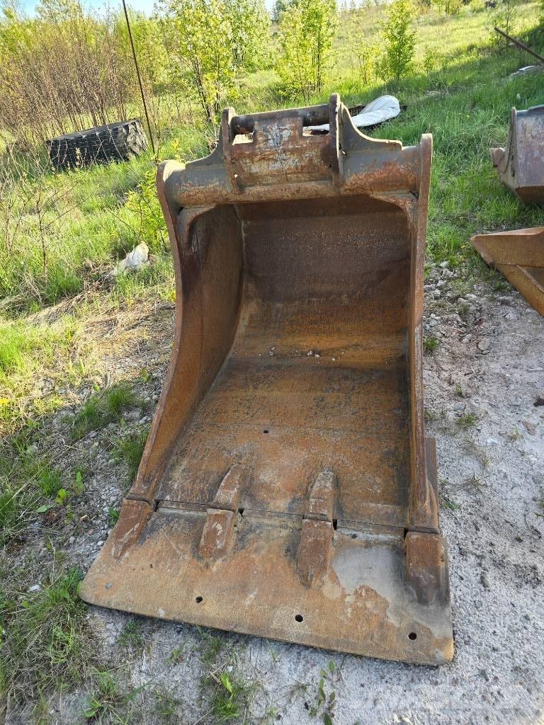CAT M 318 F Bageri točkaši