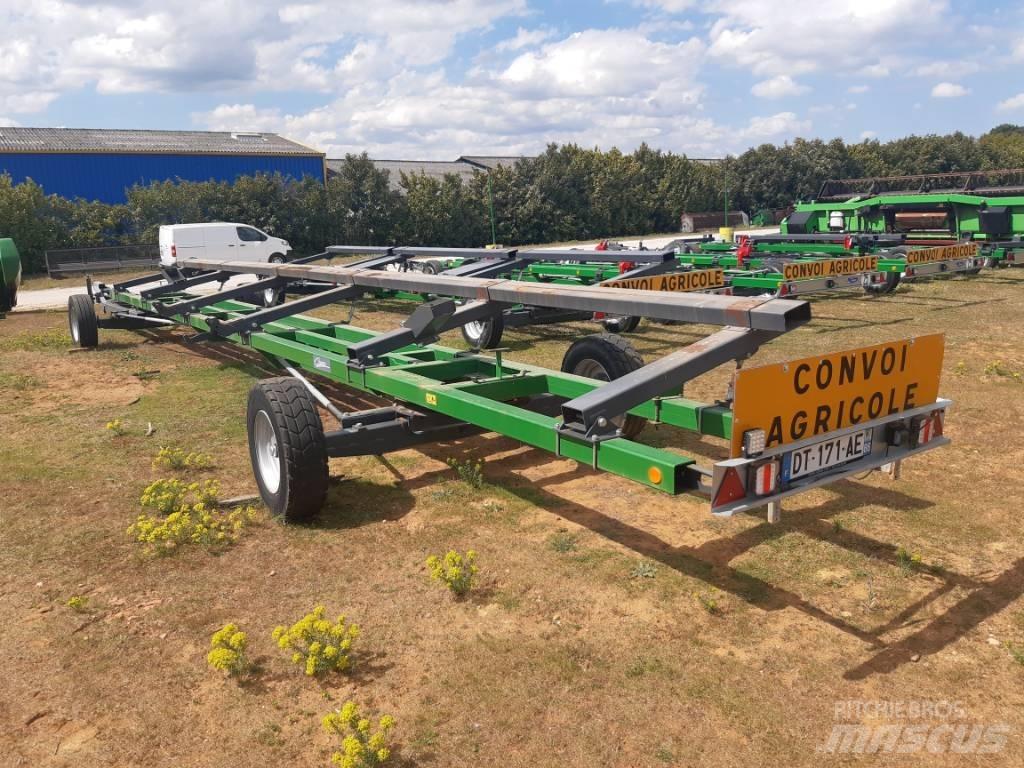 John Deere 640 D Glave hederi za kombajne