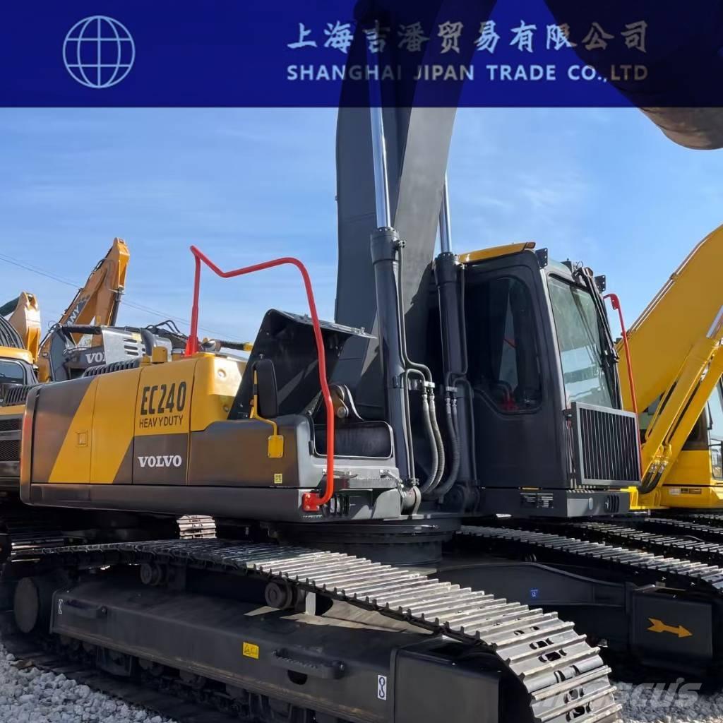 Volvo EC 240 Bageri guseničari