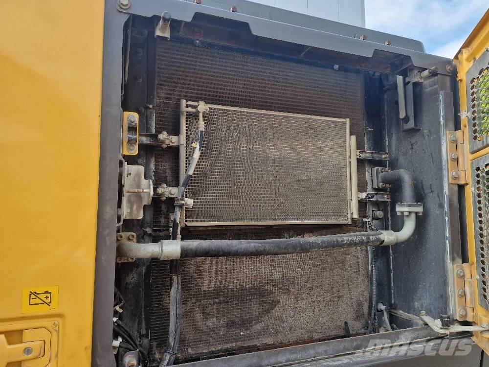 Volvo EC 250EL Bageri guseničari