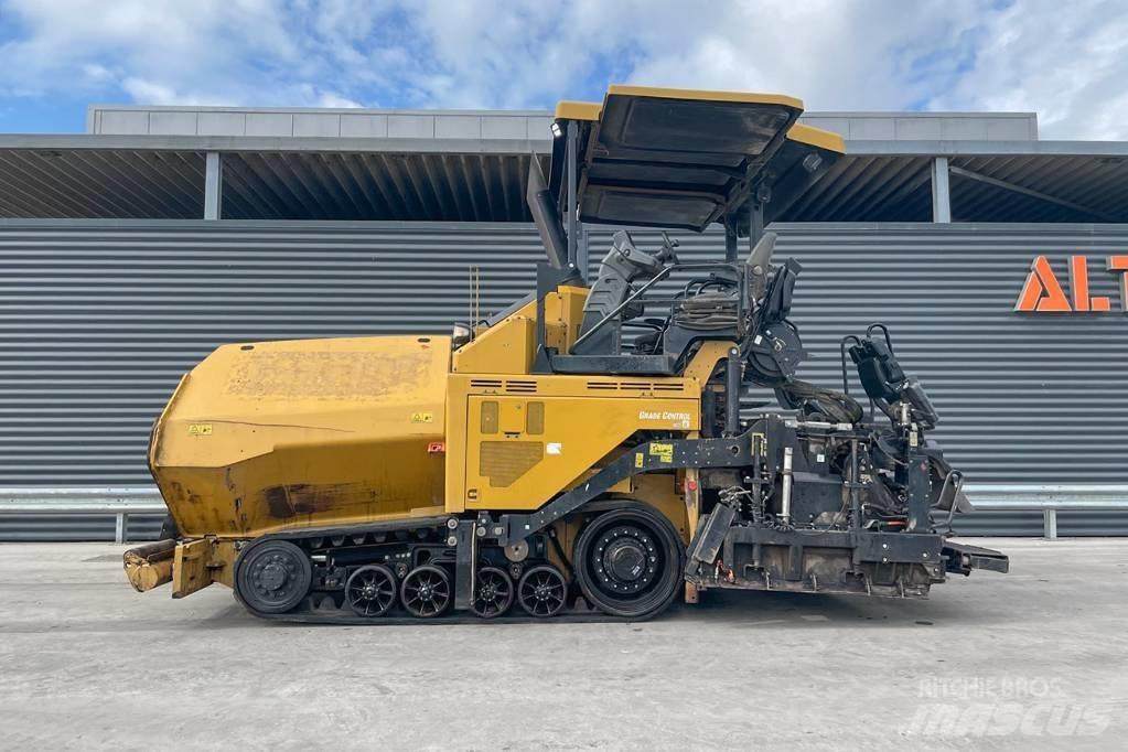 CAT AP555F Asfaltni finišeri