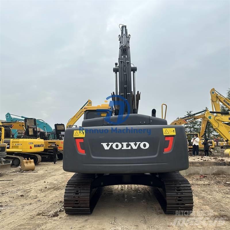 Volvo EC 240 Bageri guseničari