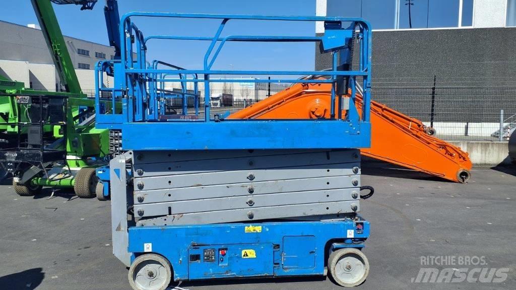 GENIE GS4047 Makazaste platforme