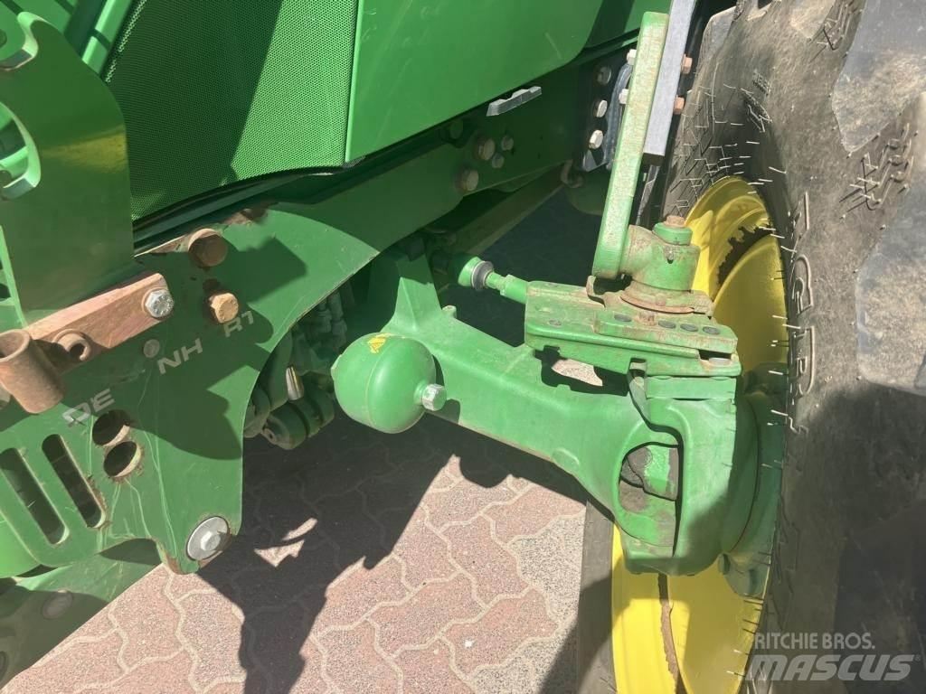 John Deere 6125R Traktori