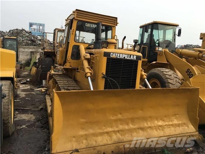 CAT D 6 D Buldožeri guseničari