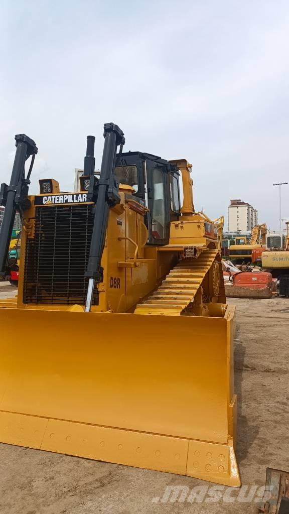 CAT D 8 R Buldožeri guseničari
