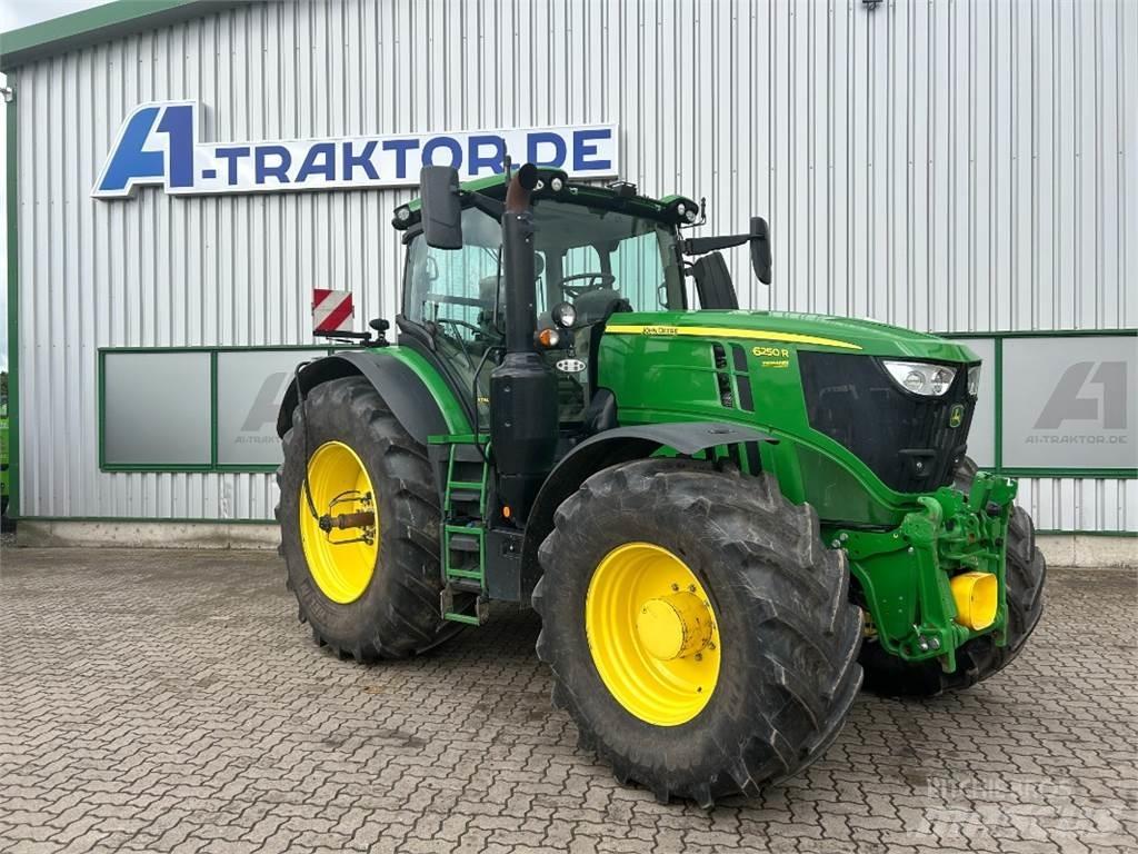 John Deere 6250R Traktori