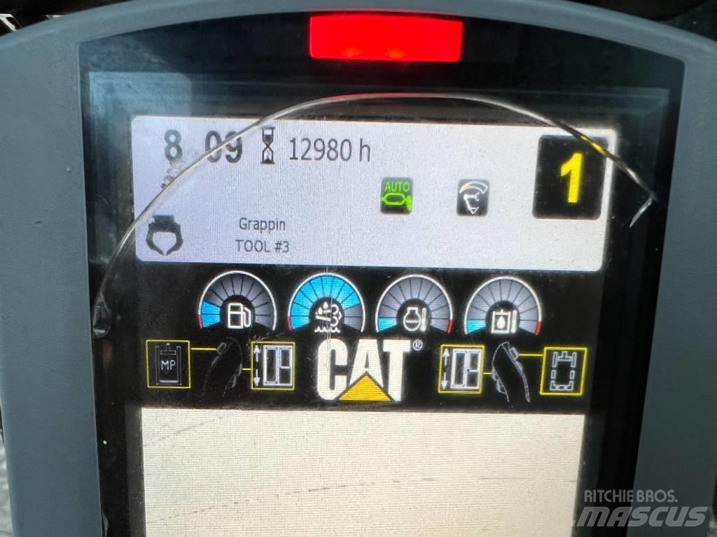CAT MH 3022    2015    CE Bageri za prenos primarnih/sekundarnih sirovina