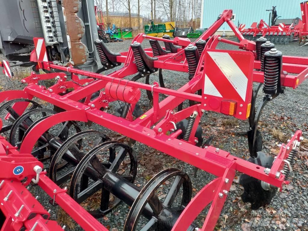 Horsch Terrano 3 FX Kultivatori