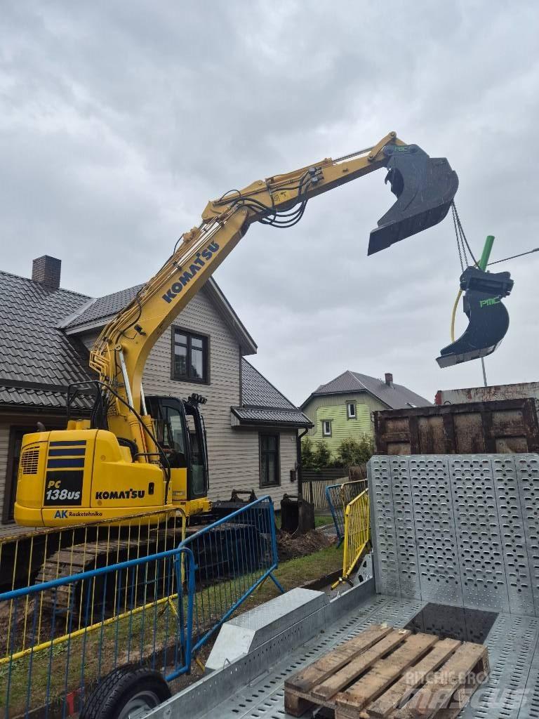 Komatsu PC 138 US-10 Bageri guseničari