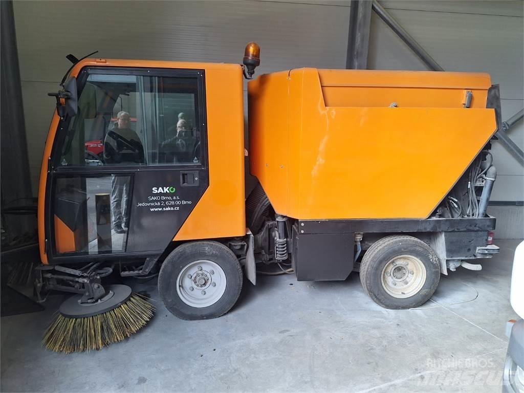 Bucher CC 2000 E2 Ostalo za građevinarstvo