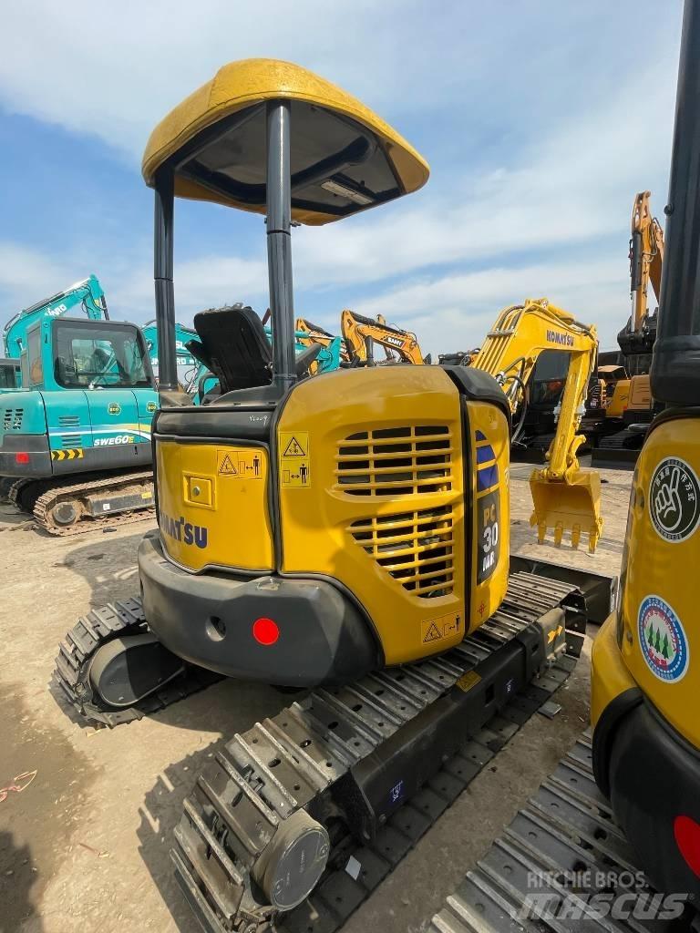 Komatsu PC30 Mini bageri < 7t