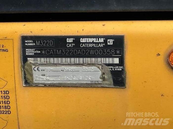 CAT M 322 D Bageri točkaši