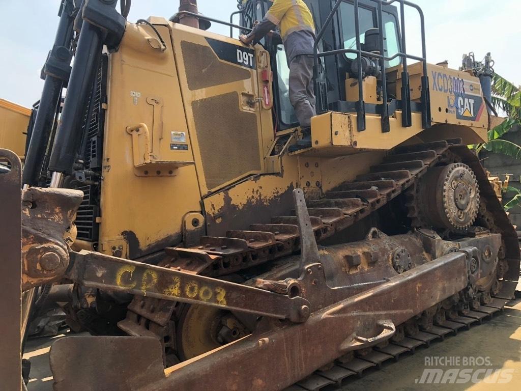 CAT D9T Buldožeri guseničari