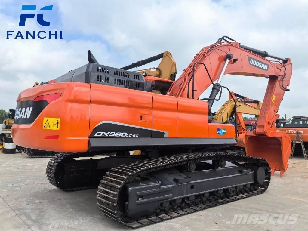 Doosan DX 360 LC Bageri guseničari