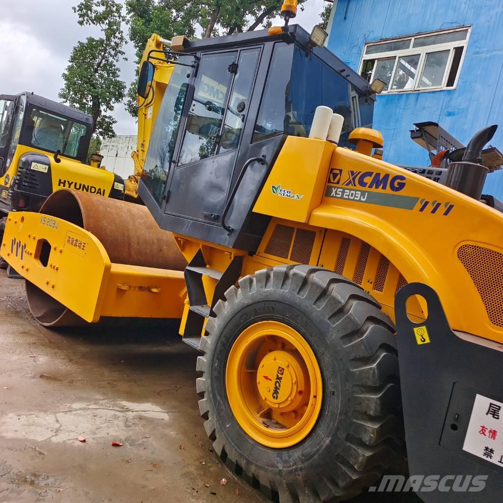 XCMG XS 203 J Bageri guseničari