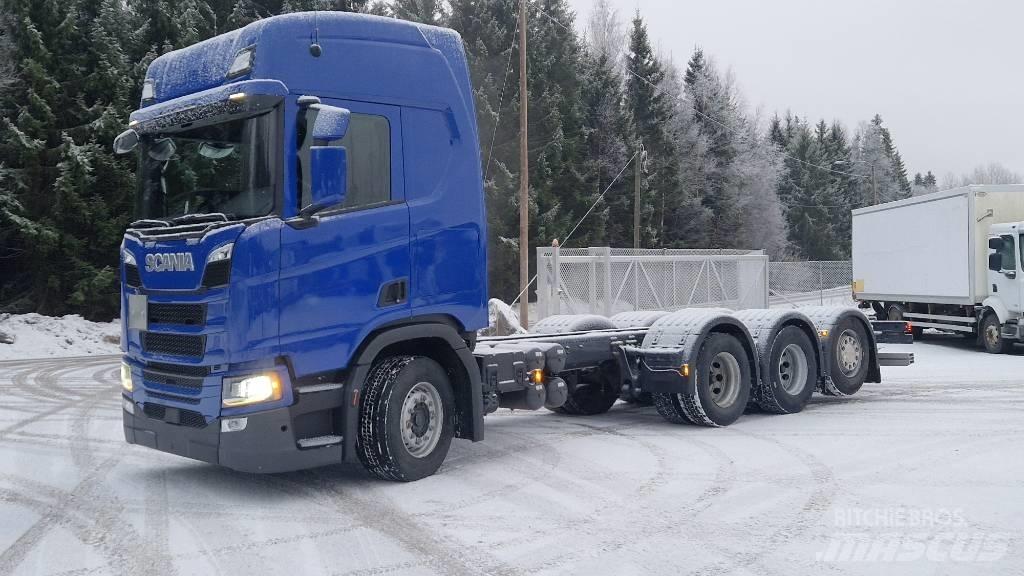 Scania R 560 8X4 ADR Kamioni-šasije