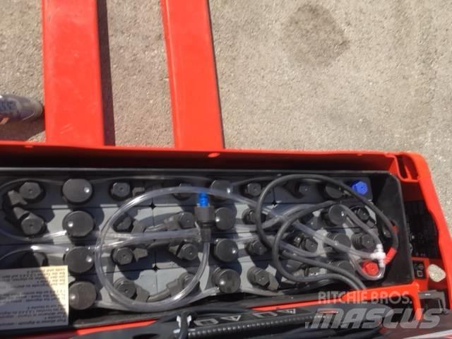 Linde T16/1152 Nisko podizni električni viljuškar