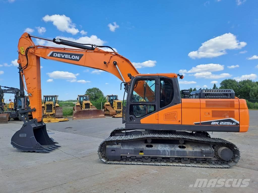 Doosan DX225LC-7M Bageri guseničari