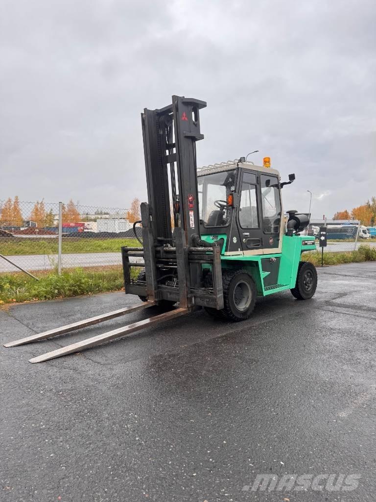 Mitsubishi FD 70 Dizelski viljuškari