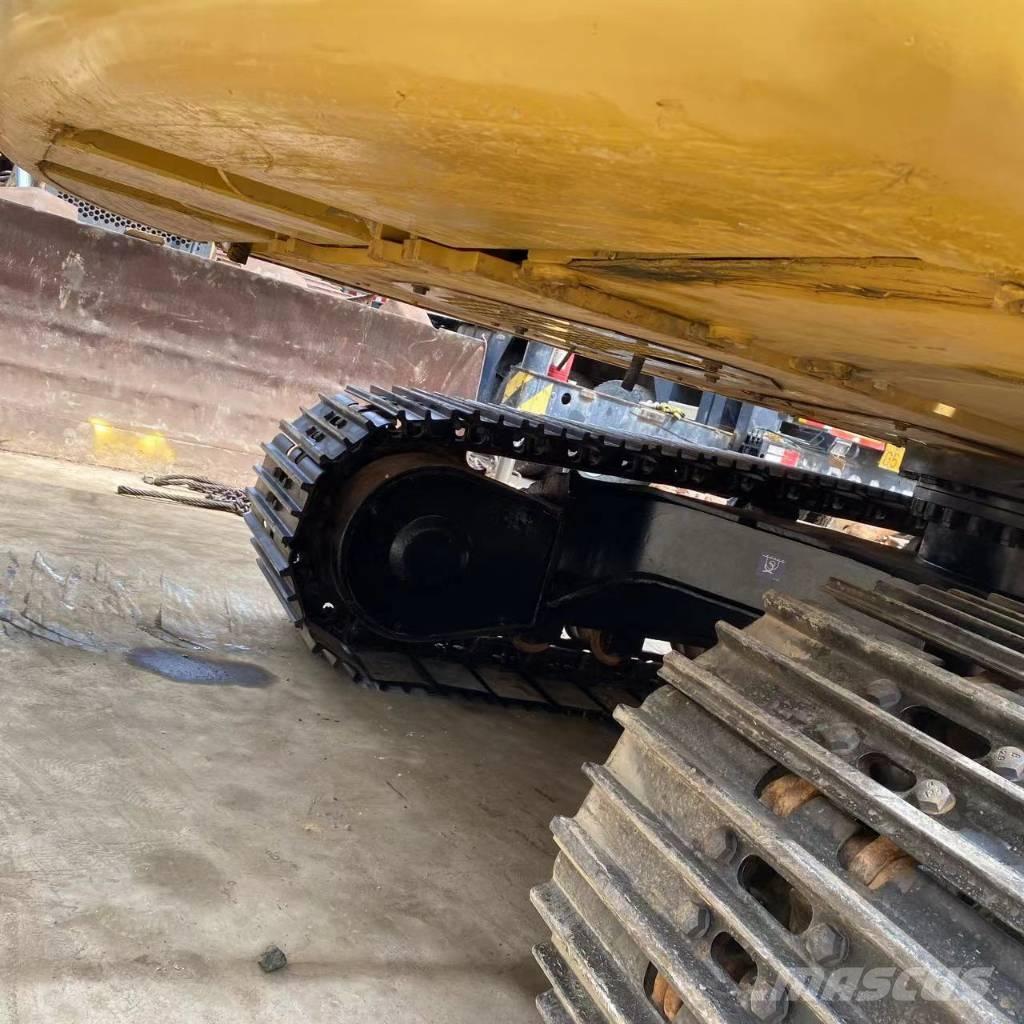 CAT 320 GC Bageri guseničari