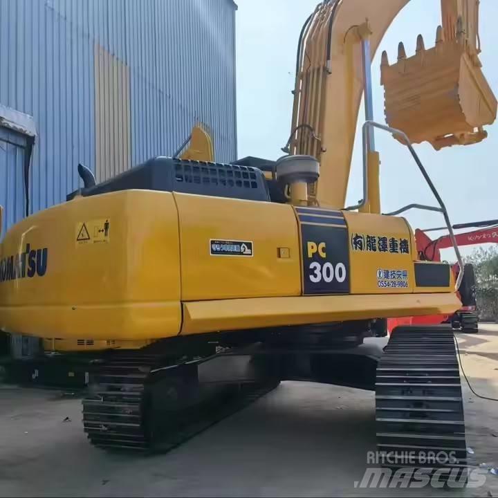 Komatsu PC300 Bageri guseničari