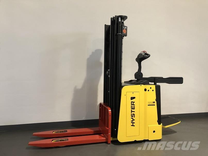 Hyster S1.5S Samopogonski ručni viljuškari