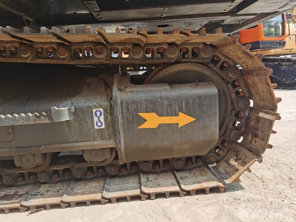 Volvo EC 220 Bageri guseničari