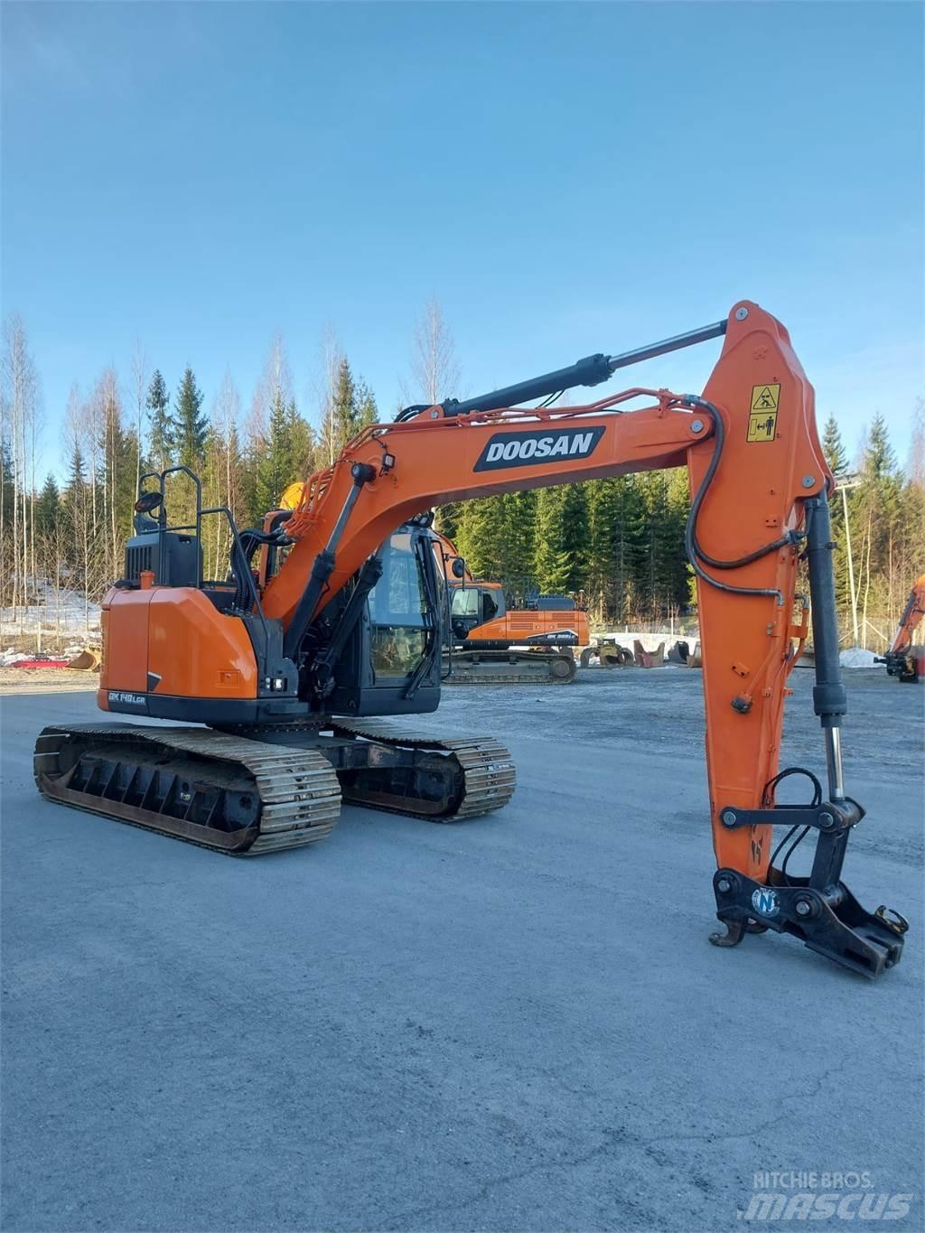 Doosan DX 140LCR 7 Bageri guseničari