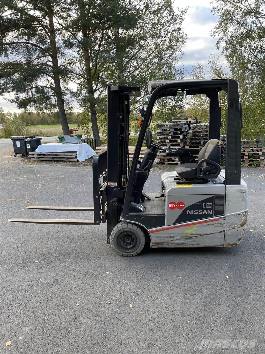 Nissan 15 Električni viljuškari