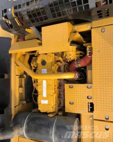 CAT 336D2 Bageri guseničari