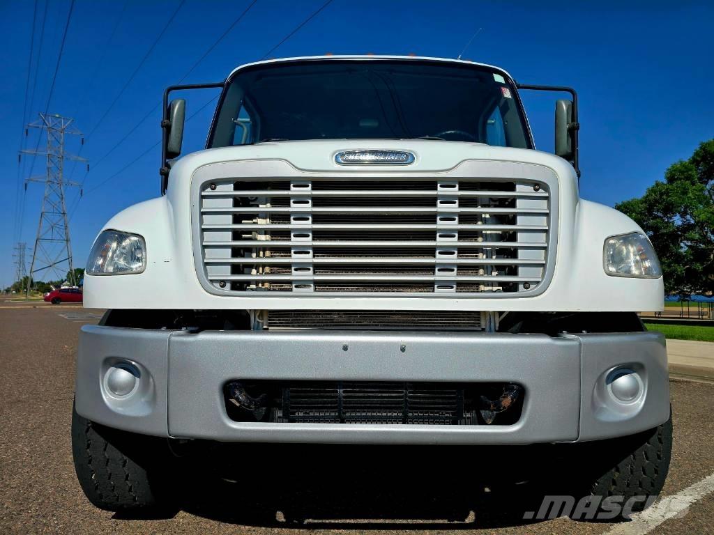 Freightliner M 106 Kiperi kamioni