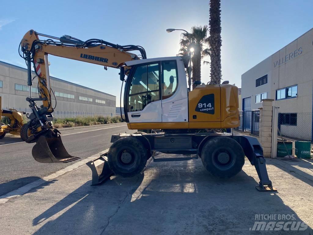 Liebherr A 914 Bageri točkaši