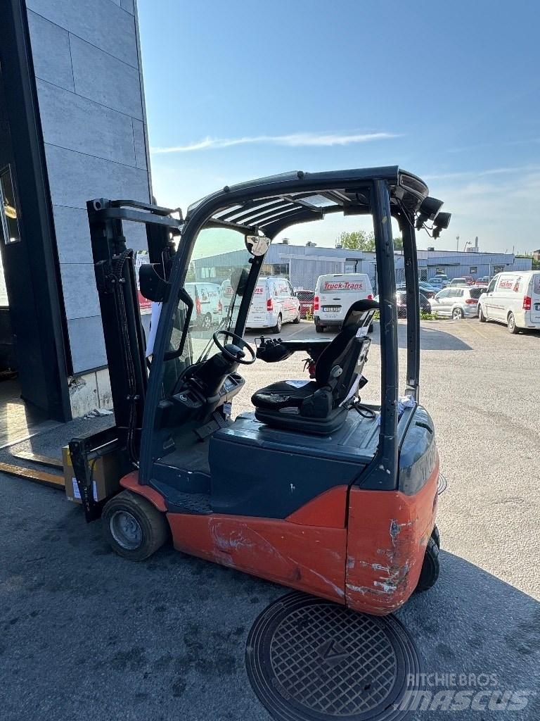 Toyota 8FBE20T Električni viljuškari
