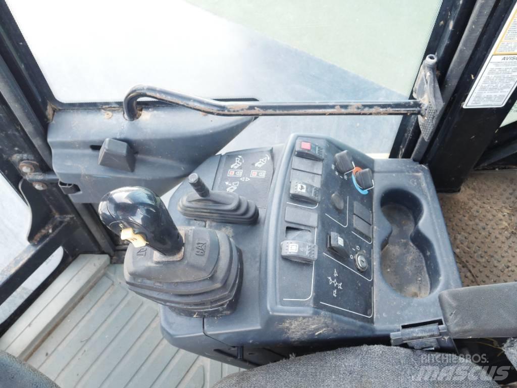 CAT 908 Utovarivači na točkove