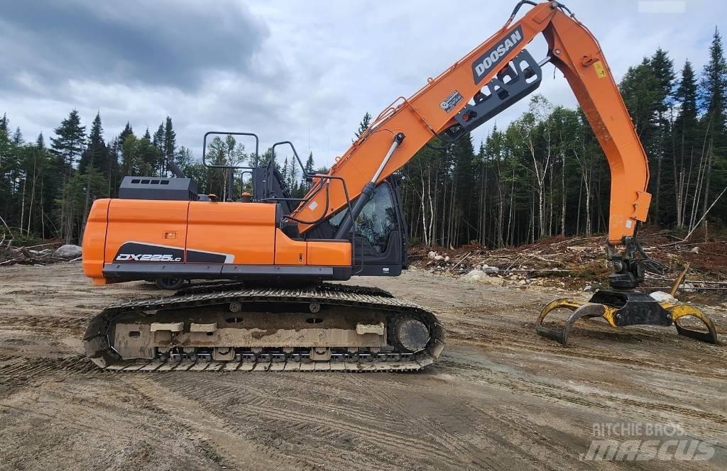 Doosan DX 225 LC-5 Bageri guseničari