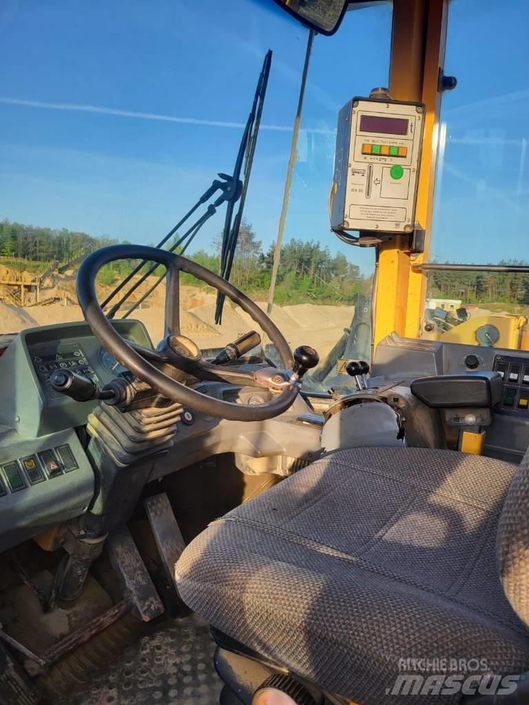 Volvo L180C Utovarivači na točkove