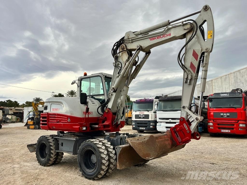 Takeuchi TB 295 W Bageri točkaši