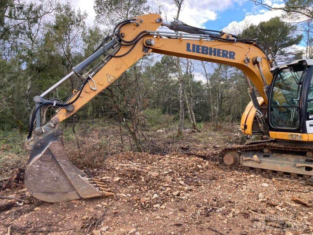 Liebherr 914 compact Bageri guseničari
