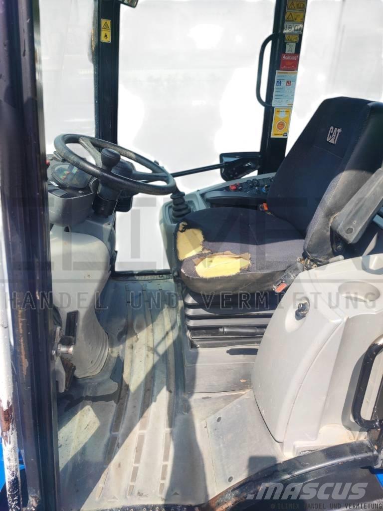 CAT 908 M Utovarivači na točkove