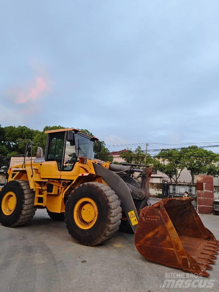 Volvo L 120 Utovarivači na točkove