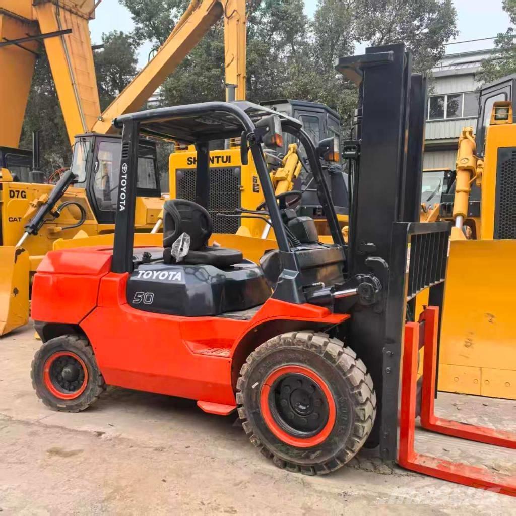 Toyota 7FD50 Dizelski viljuškari