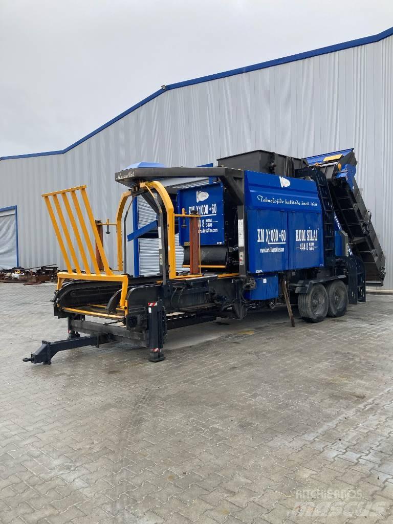  KOMSİLAJ KM X 1000 Prese/balirke za rolo bale