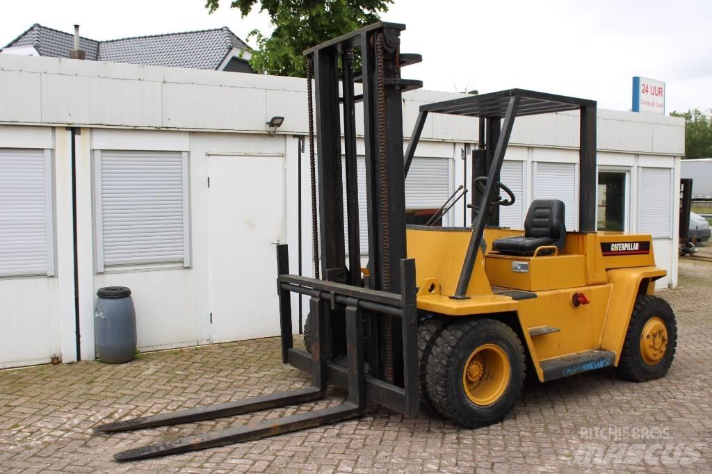 CAT V 130 Dizelski viljuškari